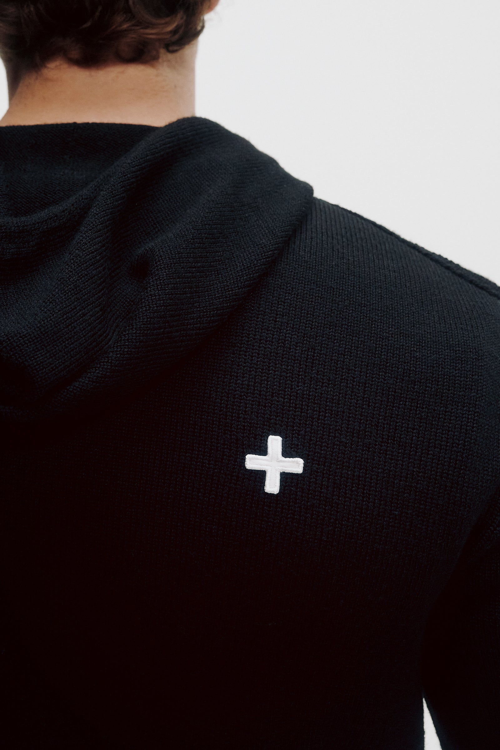 Niko Hoodie Sweater in Black